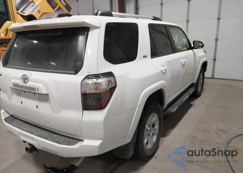 2021 Toyota 4Runner Sr5 Premium из США, поврежденный, VIN JTENU5JR8M5874315